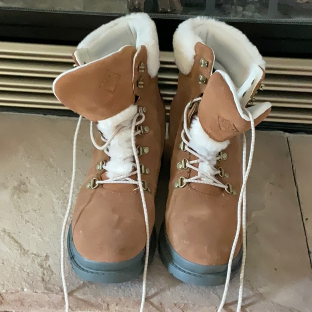 The Original Muck, Women’s size 10
